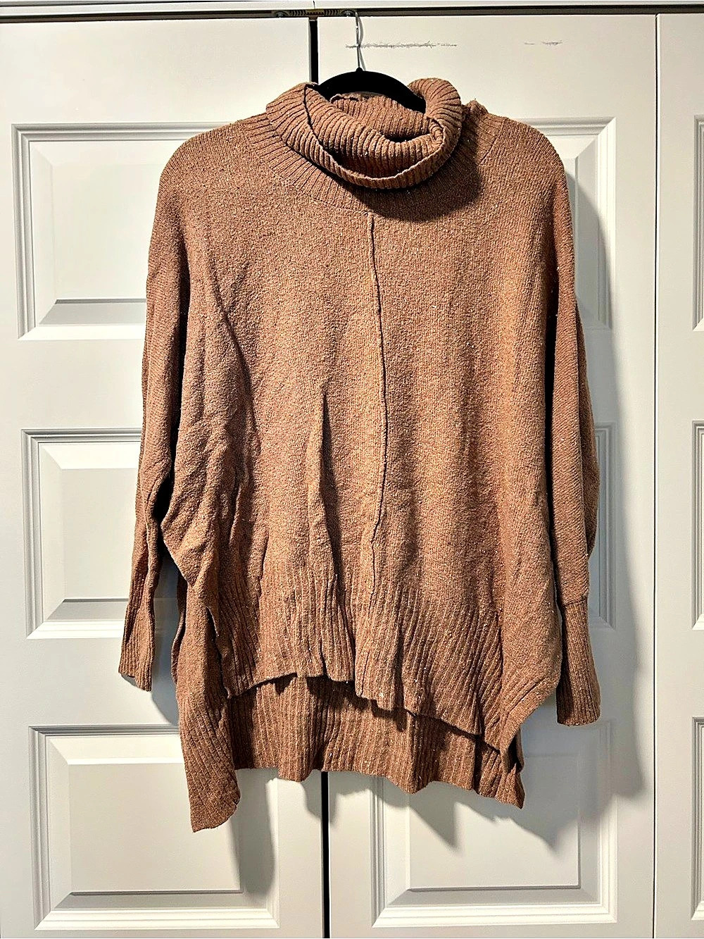Jessica Simpson Women's Cowl Neck Sweater Size Small Brown